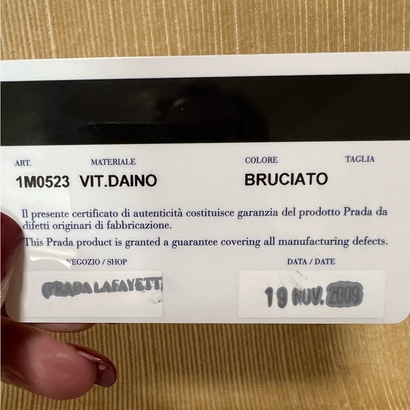 PRADA AUTHENTICATED VINTAGE NYLON & LEATHER BIFOLD WALLET. UGC. - Picture 15 of 15